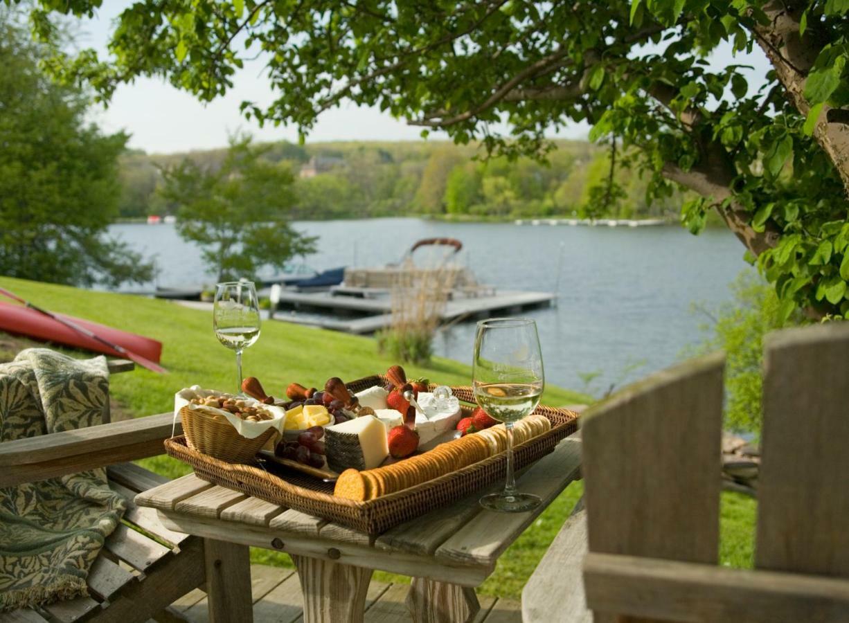 Lake Pointe Inn McHenry Exteriér fotografie